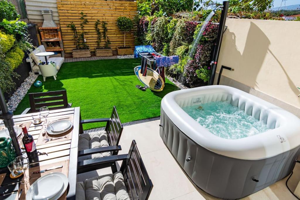 Relaxing Garden Los Cristianos Con Jacuzzi Y Barbacoa Arona  Exteriér fotografie